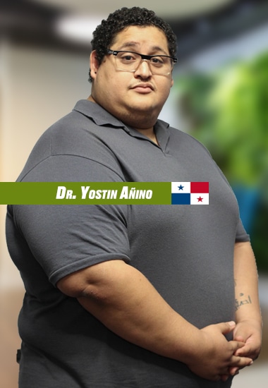 Retrato de Dr. Yostin Añino